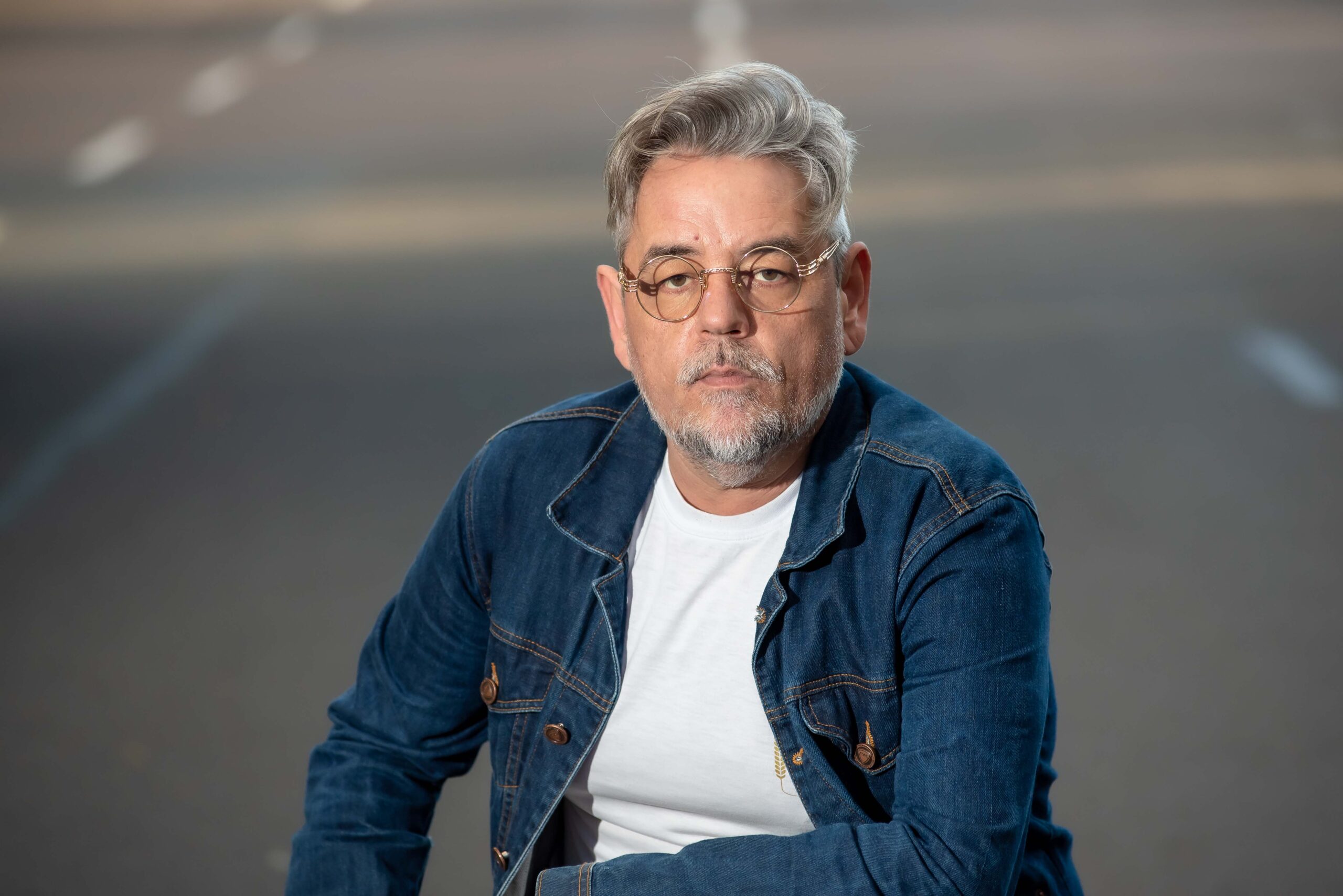 Tonho Crocco apresenta o single “Eu Sou do Mundo”