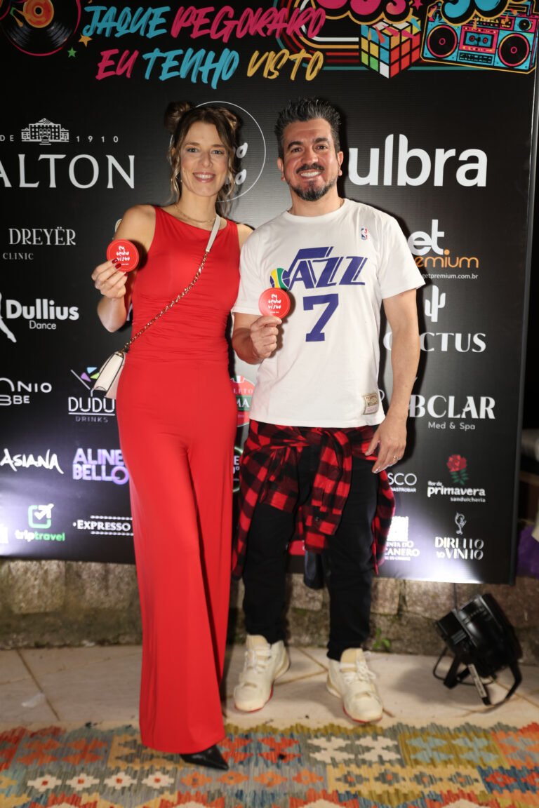 Monique Torres e Matheus Ayres Torres