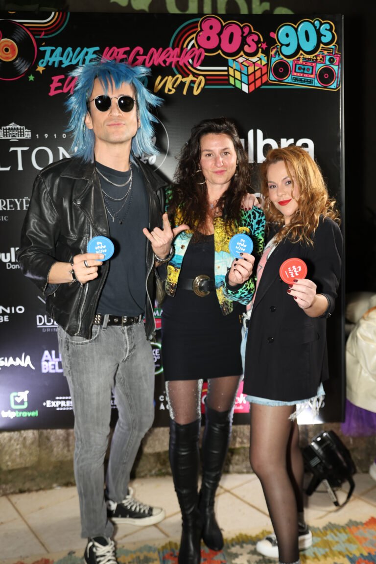 Gustavo Coelho, Isadora Bertolucci e Rafaela Estrougo