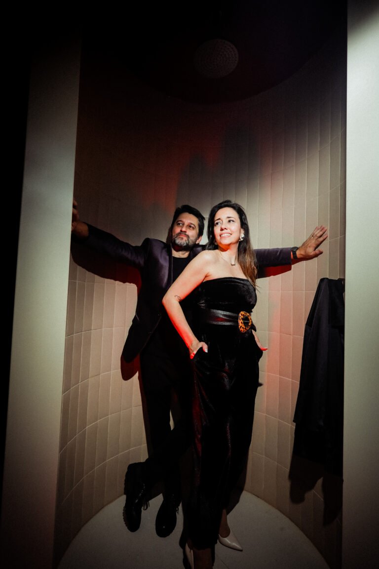 Luciano Mota e Karina Capaverde